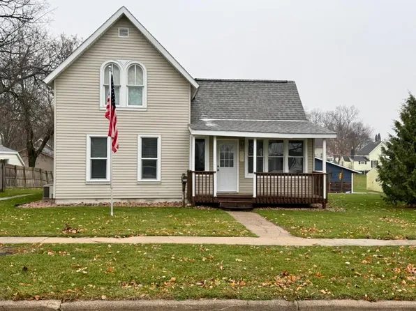 409 Center Ave, Spring Valley, MN 55975