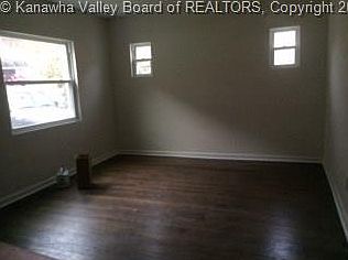 3rd image of 756 Campbells Creek Dr