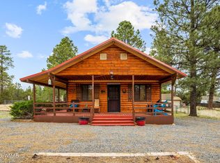 1960 Little Doe Trl, Overgaard, AZ 85933