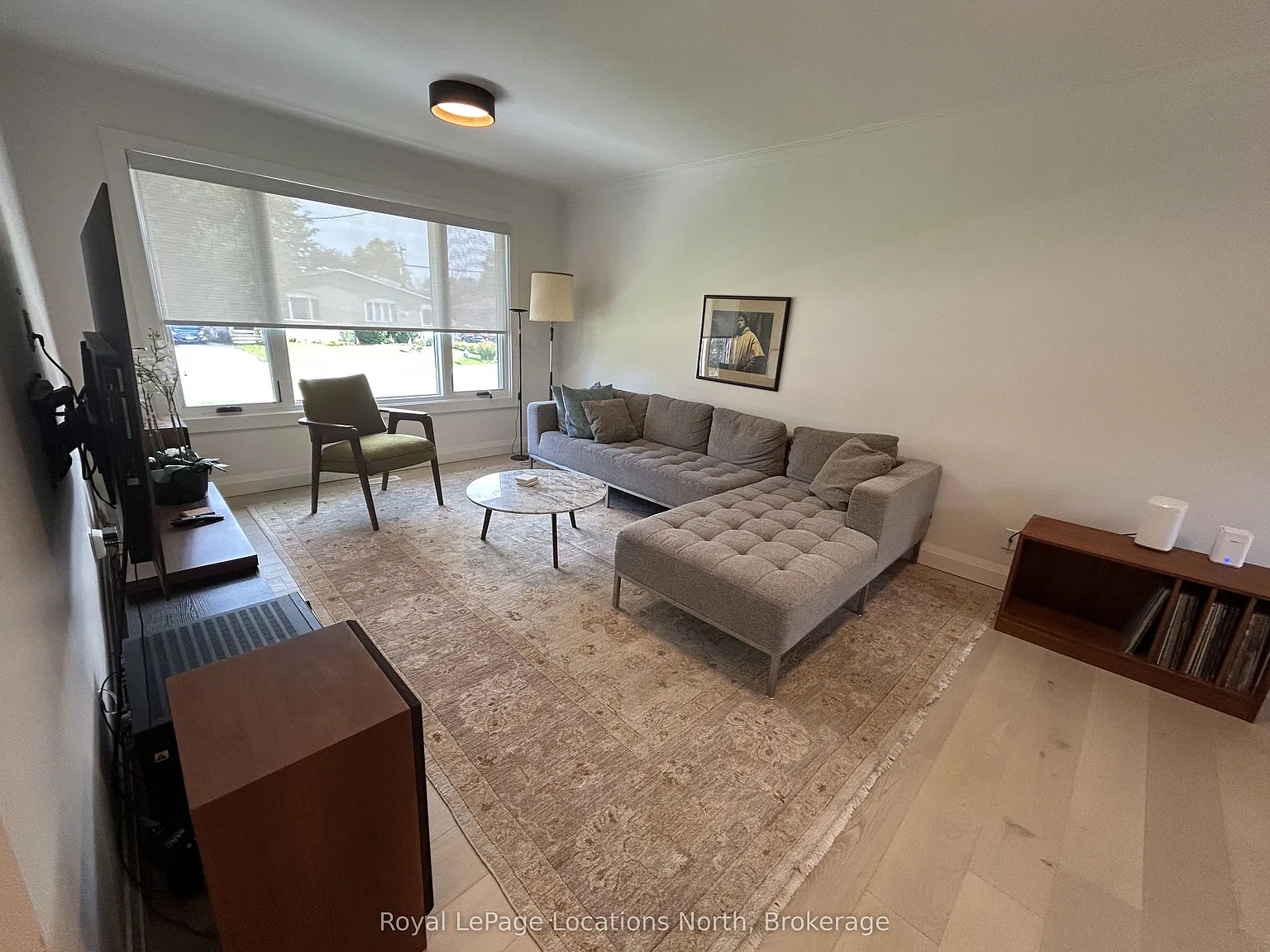 3 bed, $2,300 — Photo 4