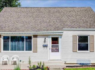 820 Greenview Ave, South Bend, IN 46619