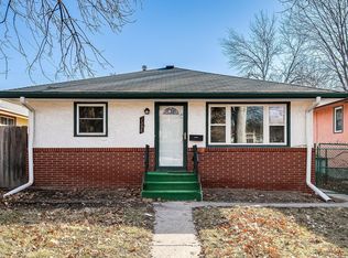 1596 Woodbridge St, Saint Paul, MN 55117