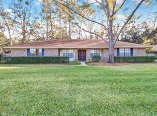 3423 Hidden Lake Dr E, Jacksonville, FL 32216