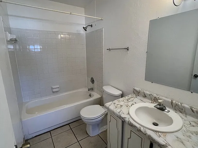 1831 Warringwood Dr #C-4 — Photo 15