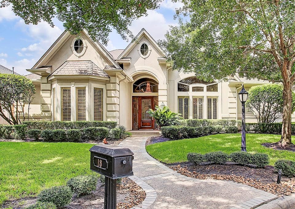1st image of 18 Champions Bend Cir