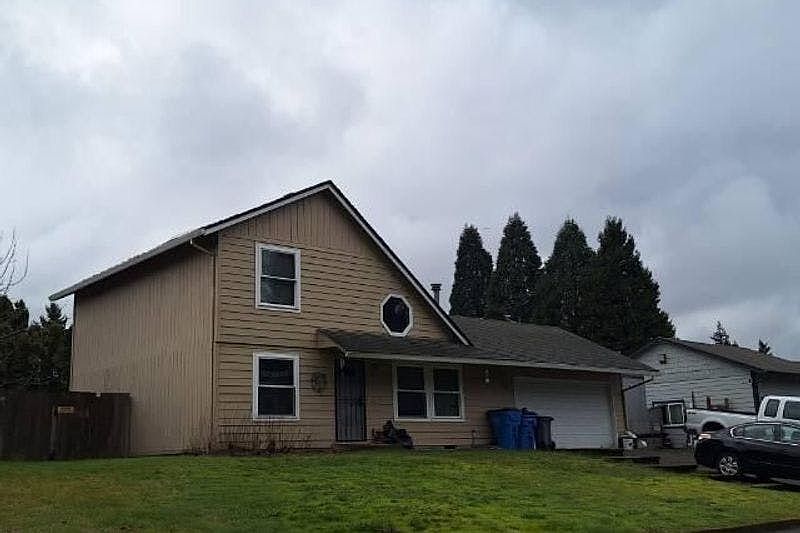 1st image of 13903 NE 47th St