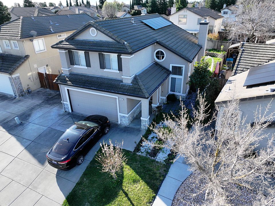 1st image of 969 Celestine Cir