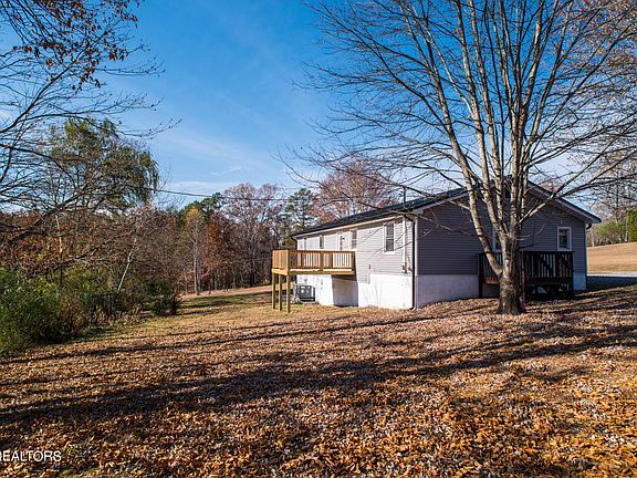 3rd image of 8324 Joey Ln