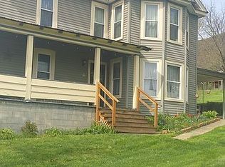 19997 Pine St, Three Springs, PA 17264