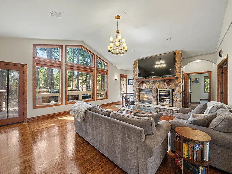 18145 Bakers Farm Rd — Photo 12