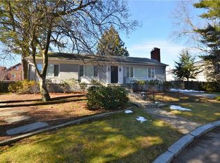 66 Alton Rd, Providence, RI 02906