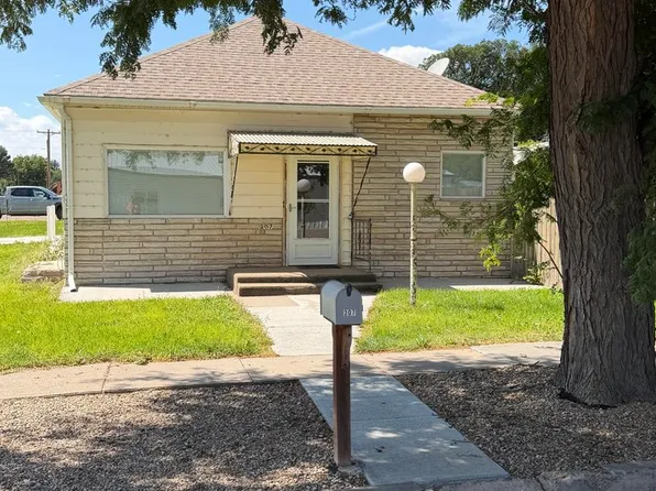 307 16th St, Burlington, CO 80807
