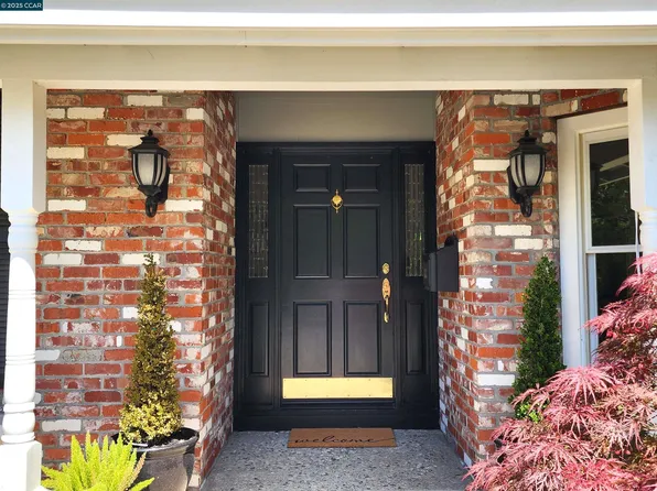 683 Wee Donegal, Lafayette, CA 94549