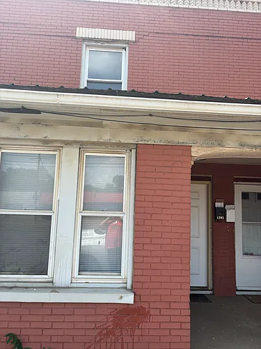 1237 Erie St S Photo 1