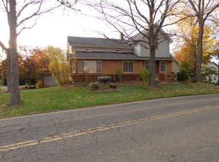 13661 Market Ave N, Hartville, OH 44632