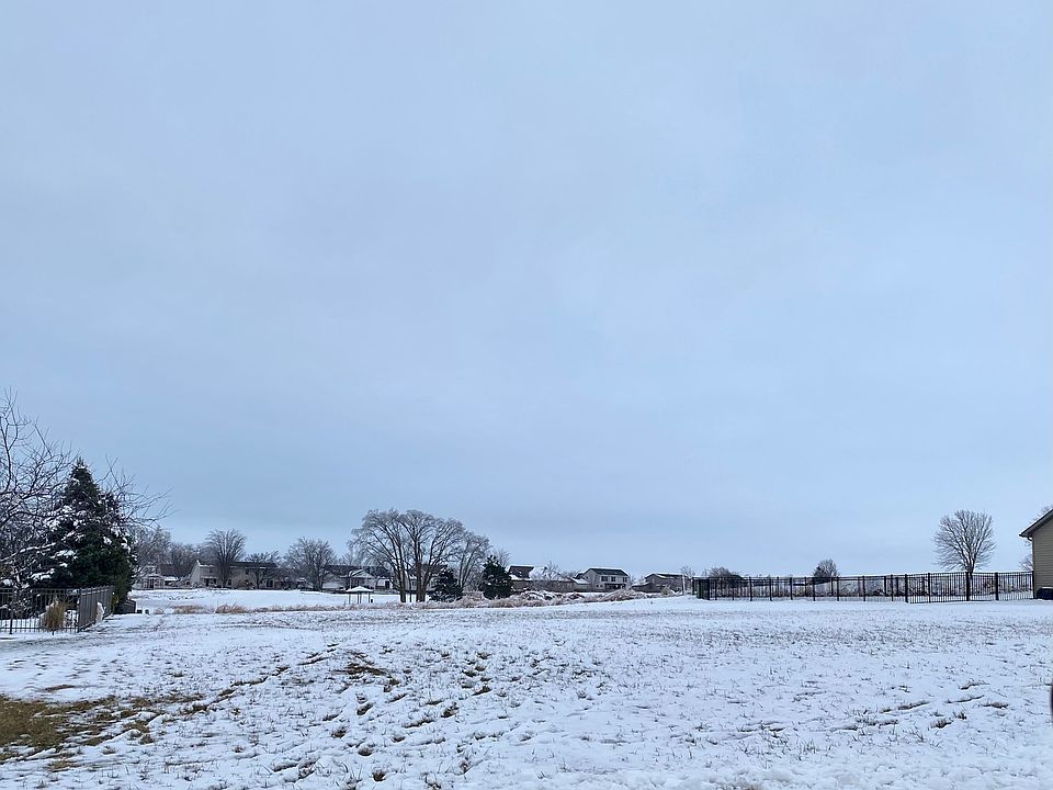 2nd image of 2510 Piney Run