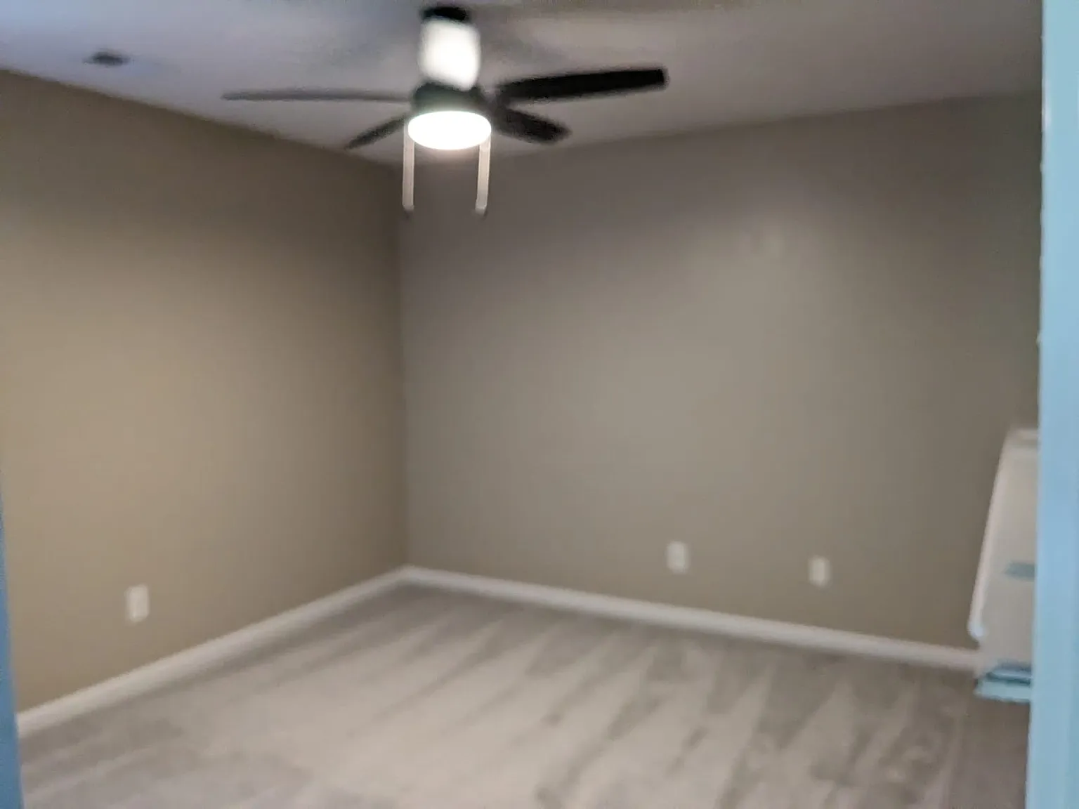 4109 Barnes Cove Dr — Photo 1