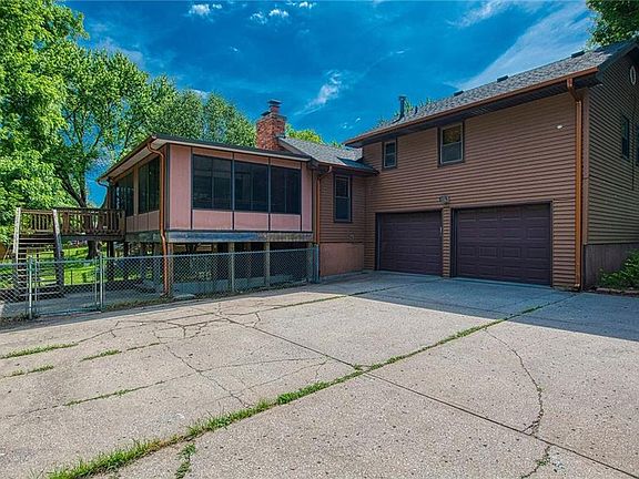 4th image of 1031 Dunwich Dr