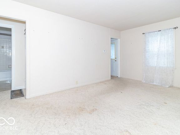 5th image of 2706 Sunnyside Ave