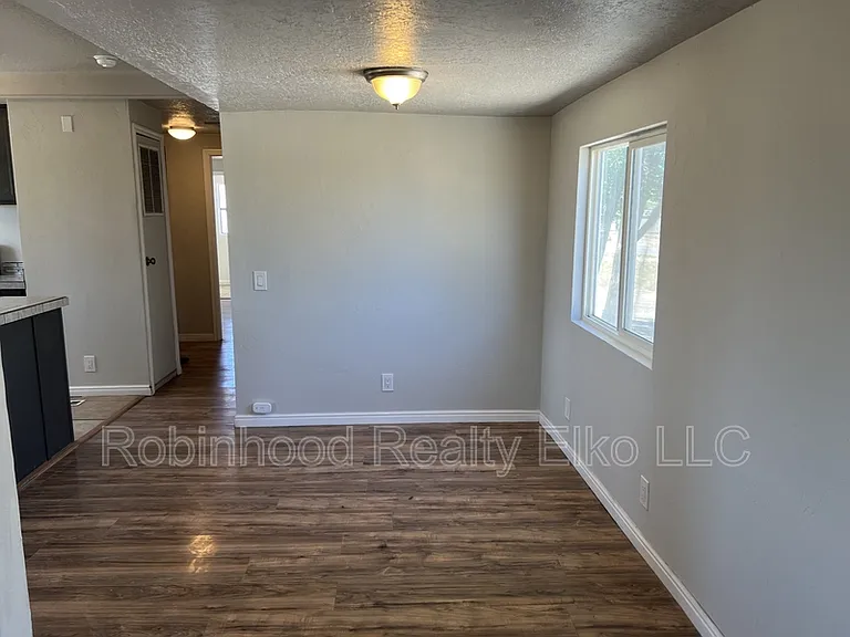 318 Marble Dr — Photo 9