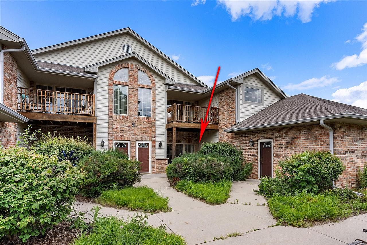 628 West Hillcrest ROAD UNIT C, Saukville, WI 53080 MLS 1882386 Zillow