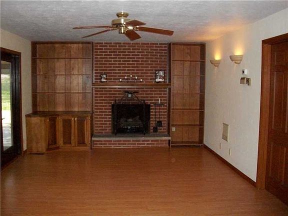 2nd image of 4830 El Camino Ct