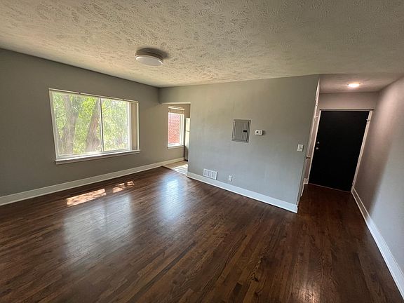 5th image of 502 Park Ave APT 18