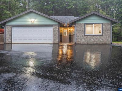 3684 Salmon River Hwy, Otis, OR, 97368