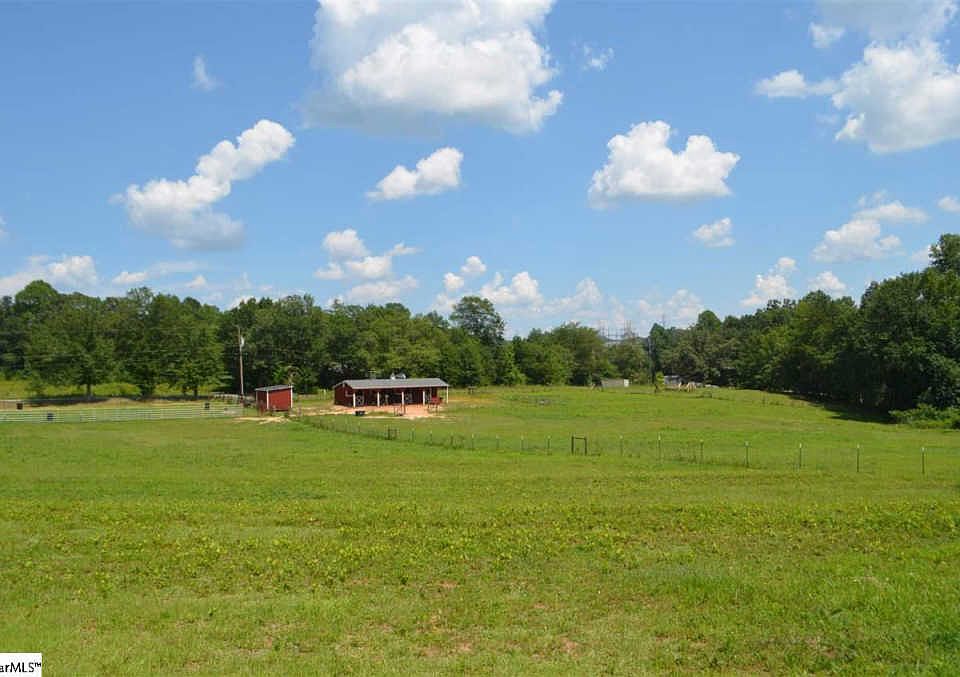 1st image of 148 Ables Cir