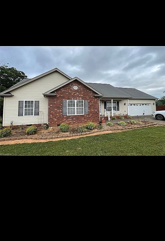 611 Spainhour Rd, King, NC 27021 Zillow