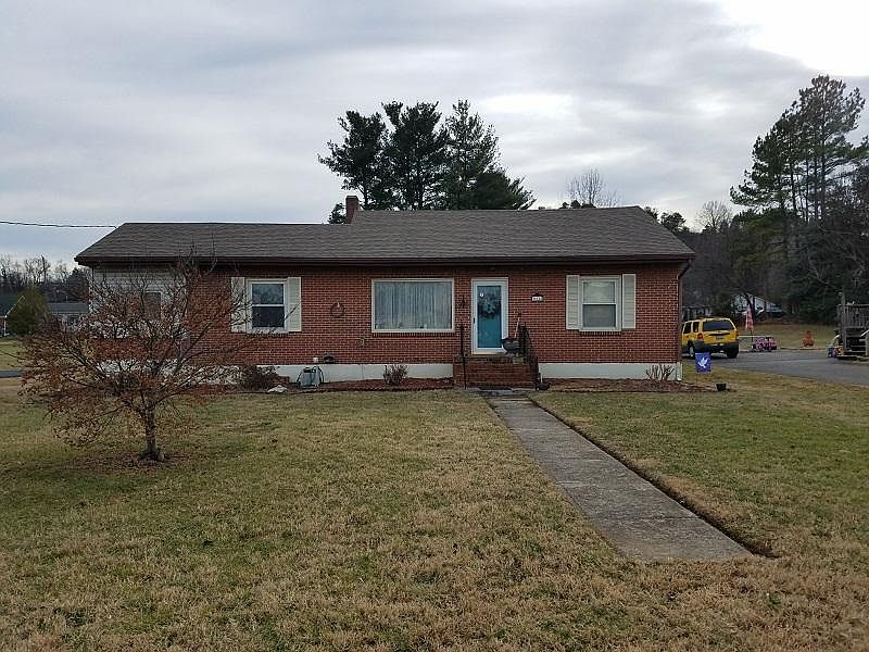1st image of 614 Yorkshire St