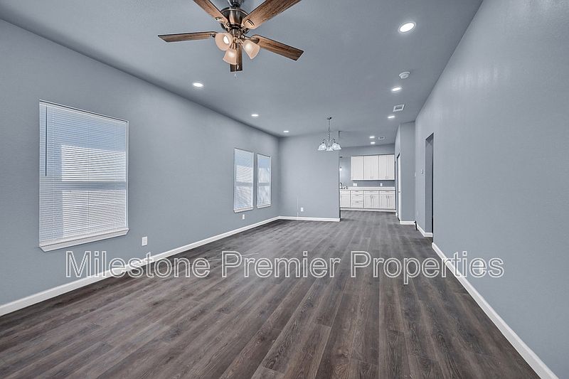 1st image of 507 Water St