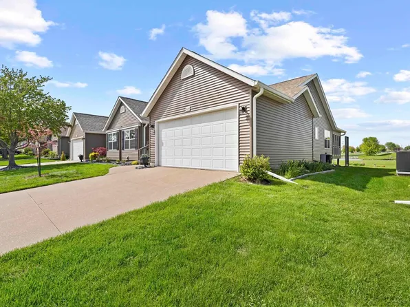 2024 W 59th St, Davenport, IA 52806