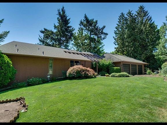 2nd image of 6790 SW Raleighview Ct