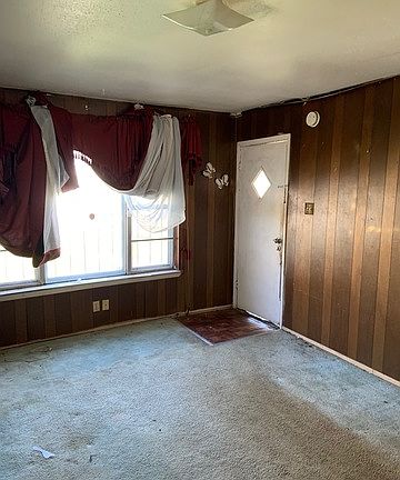 4th image of 438 Dorie St