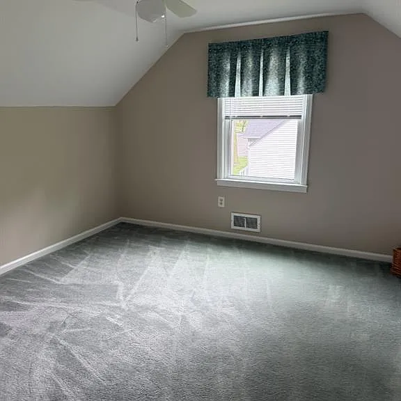 20728 Carlysle St — Photo 11