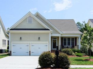 7004 Dayton Ridge Dr, Apex, NC 27539