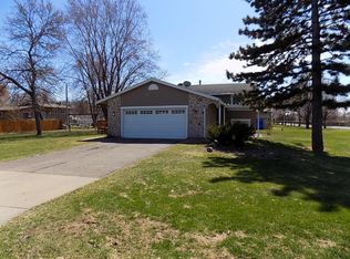 7124 W River Rd, Brooklyn Center, MN 55430