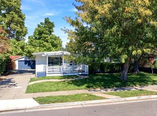 596 W Anderson Ave, Murray, UT 84123