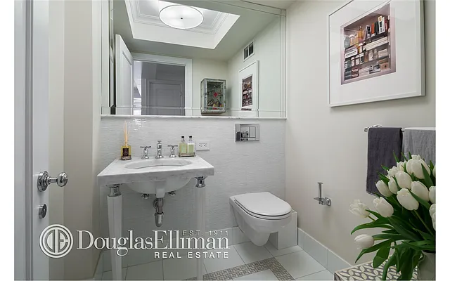 Sold by Douglas Elliman | media 11