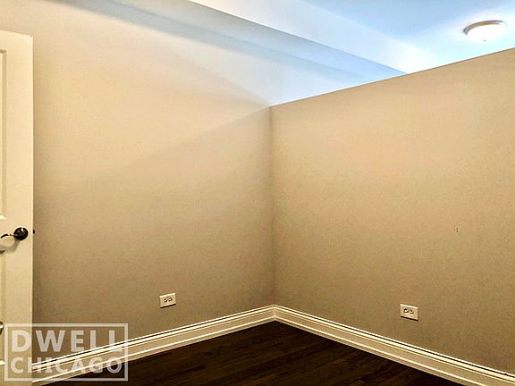 3rd image of 4044 N Milwaukee Ave #4048-2