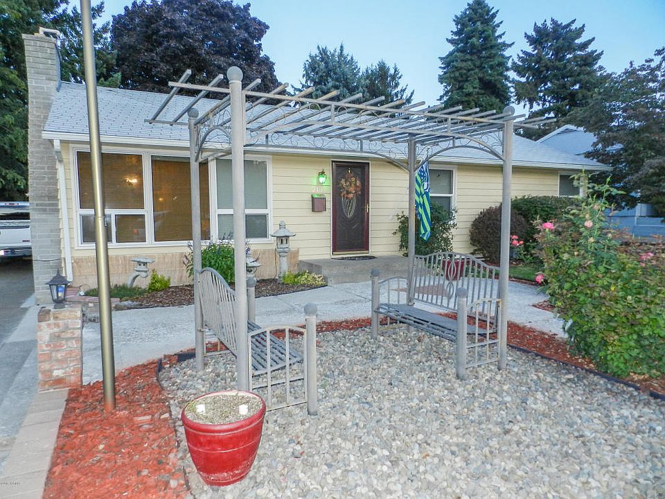 1st image of 213 N 29th Ave