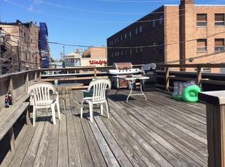 742 W Schubert Ave APT 2F, Chicago, IL 60614