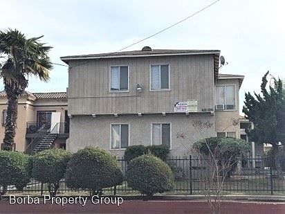 1st image of 1918 N Henderson Ave