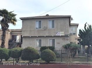 1918 N Henderson Ave, Long Beach, CA 90806