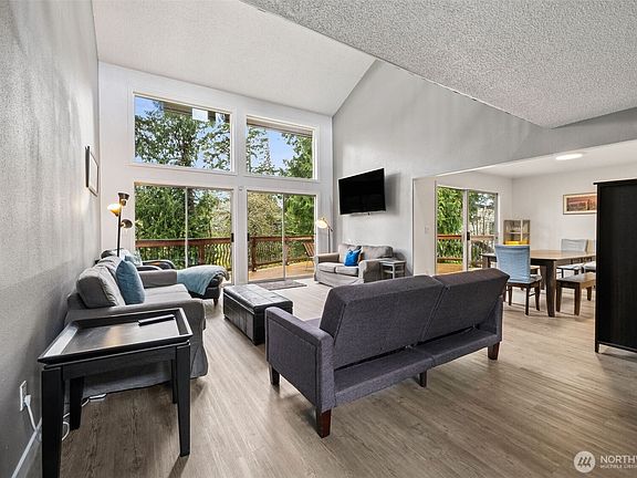 3rd image of 46229 287th Avenue SE