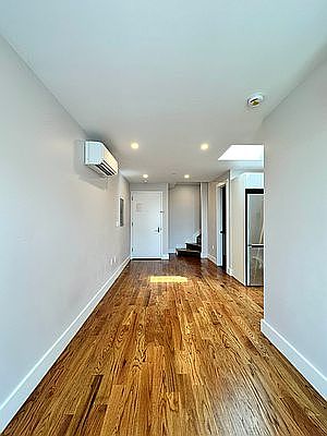 1st image of 996 Carroll St #5A