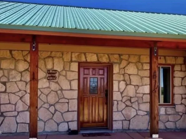 16546 W Blue Sky Drive, Peeples Valley, AZ 86332