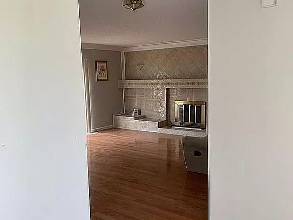 5th image of 20592 Maplewood St #1