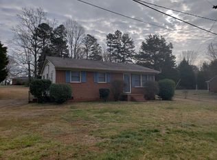 4810 Hickory Grove Rd, Mount Holly, NC 28120